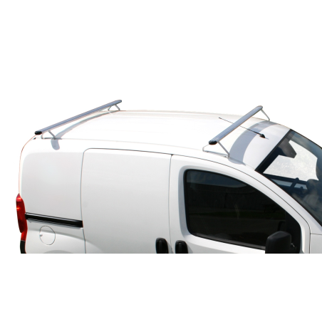 2 aluminium roof bars